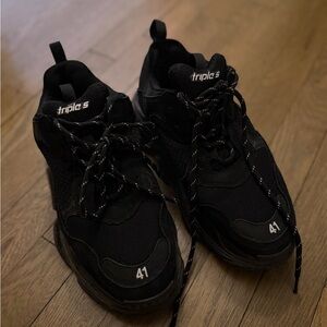 Chunky platform sneakers